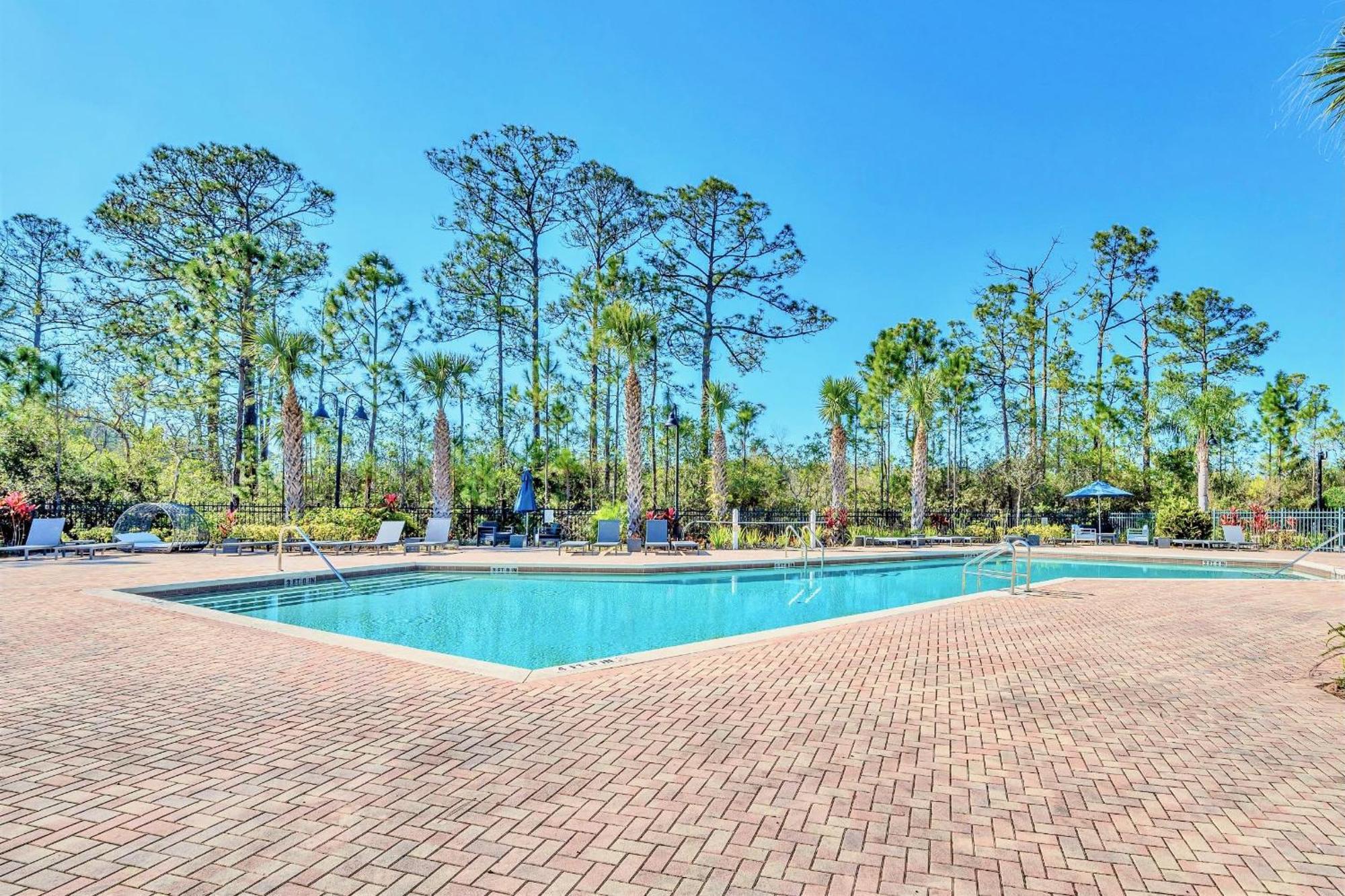 Upscale 3Br Near Disney - Pool And Hot Tub! Орландо Екстериор снимка